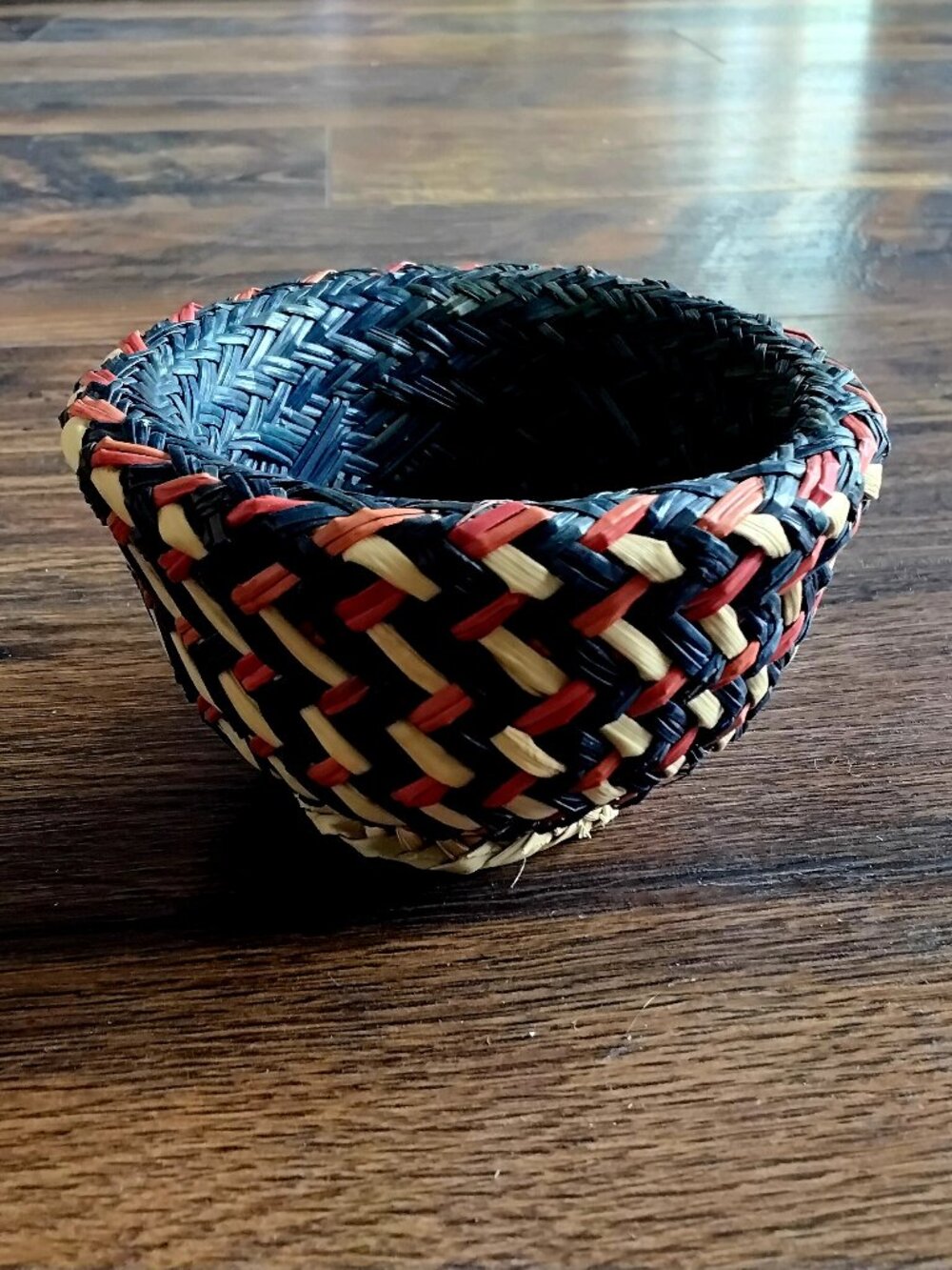 Sm. Native American Hand Woven Double Weave Pattern Basket